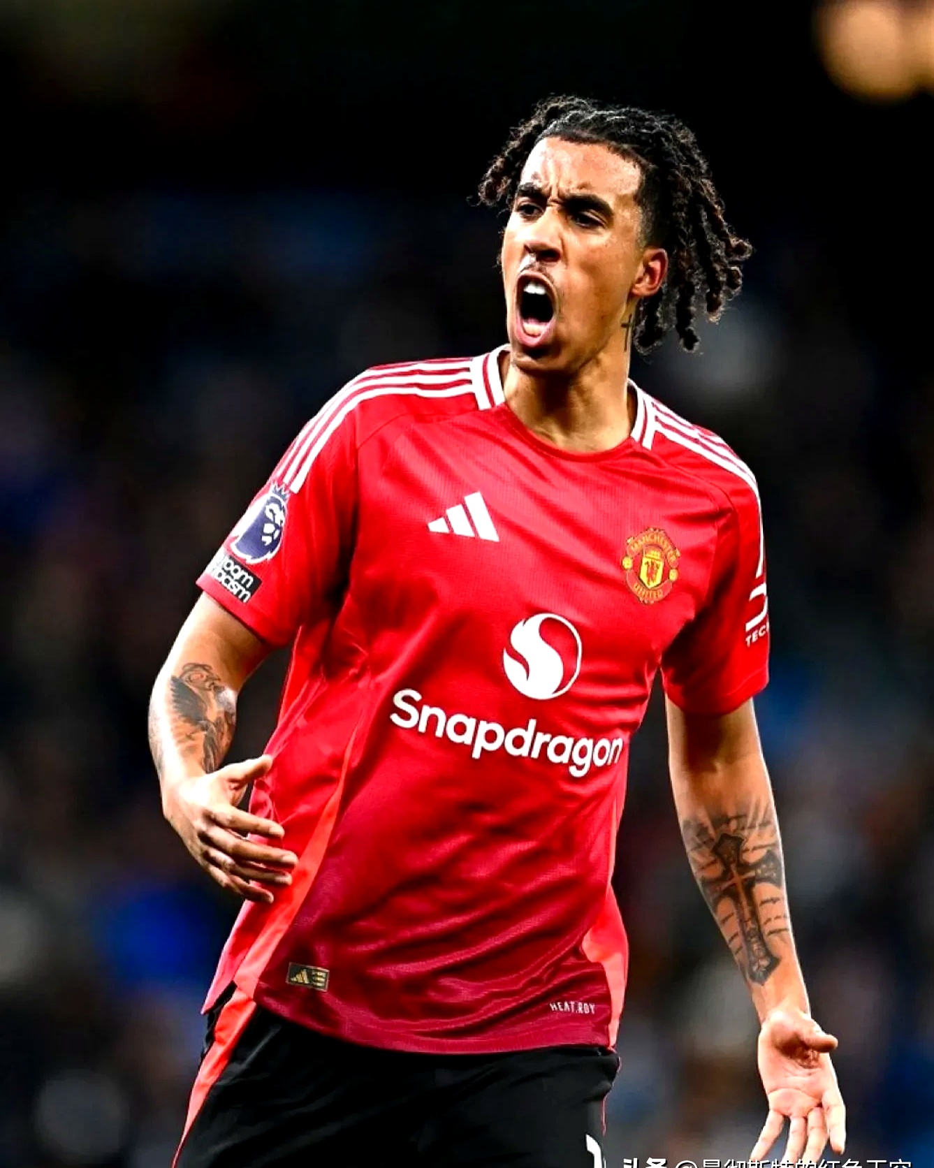 九游网页平台-转会期曼联调整名单以备法甲；官宣签约环节打磨；态度坚定；轮换策略成焦点的简单介绍